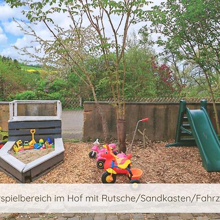 Hofgut Eveshausen - Das Ferienhaus In Der Natur Fuer Familien Und Gruppen Dommershausen Εξωτερικό φωτογραφία
